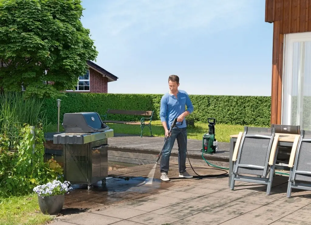 Эксплуатация BOSCH UniversalAquatak 130