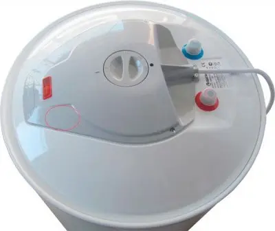 Электрический водонагреватель THERMEX ER 50 V